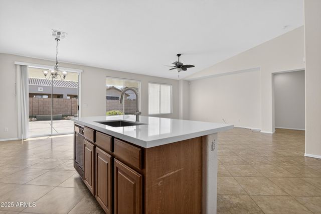 18711 E RAVEN Drive, Queen Creek, AZ 85142