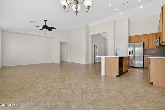 18711 E RAVEN Drive, Queen Creek, AZ 85142