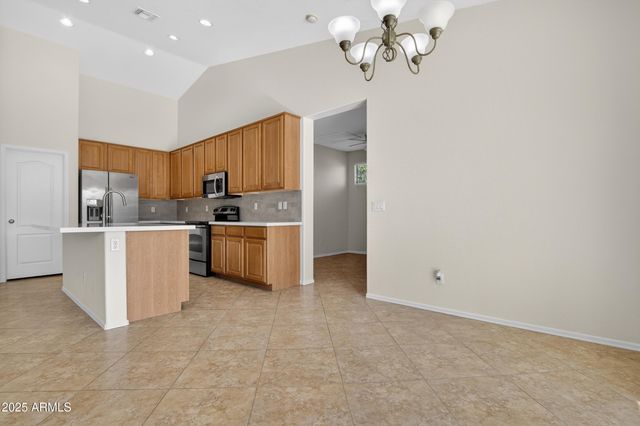 18711 E RAVEN Drive, Queen Creek, AZ 85142