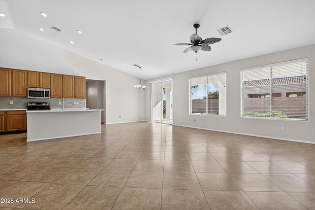 18711 E RAVEN Drive, Queen Creek, AZ 85142