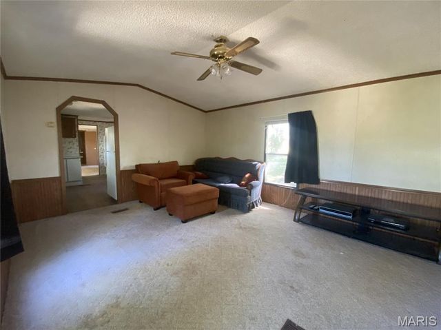 2020 Choctaw Path, Hermann, MO 65041