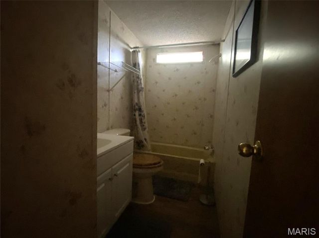 2020 Choctaw Path, Hermann, MO 65041