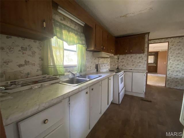 2020 Choctaw Path, Hermann, MO 65041