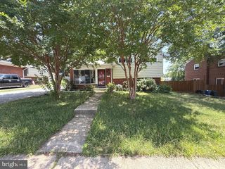 98 S IRIS ST, Alexandria, VA 22304