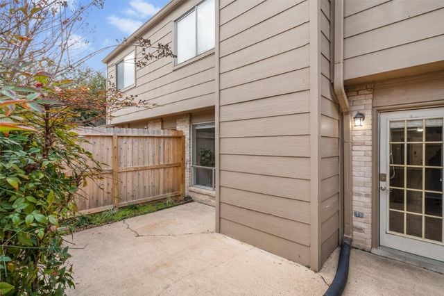 15355 Falmouth Avenue, Houston, TX 77084