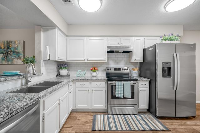 15355 Falmouth Avenue, Houston, TX 77084