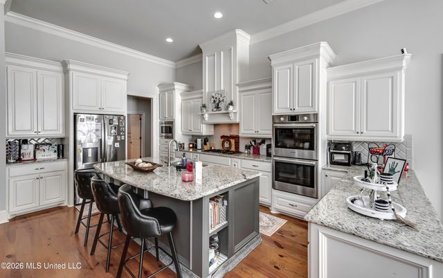 518 Devereaux Drive, Brandon, MS 39042