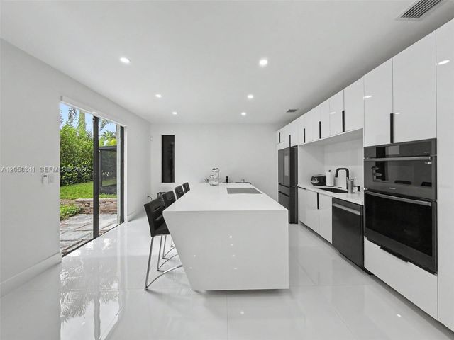 589 SE 35th Terrace, Homestead, FL 33033