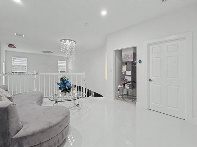 589 SE 35th Terrace, Homestead, FL 33033