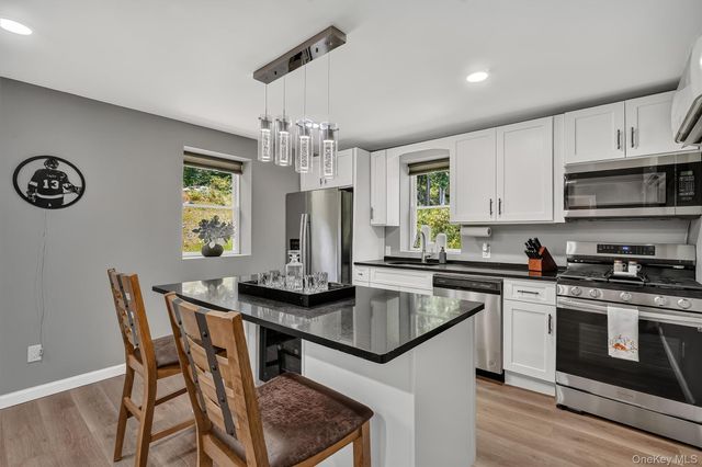 1103 Route 17, Southfields, NY 10975
