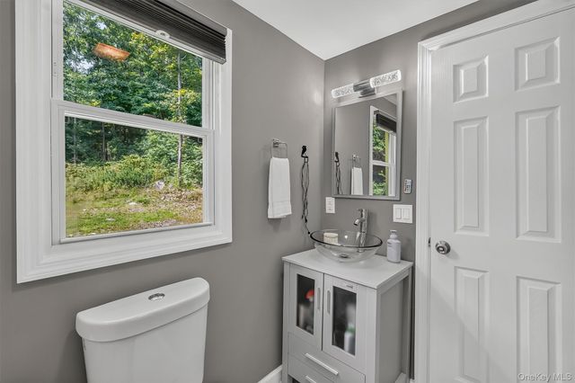 1103 Route 17, Southfields, NY 10975