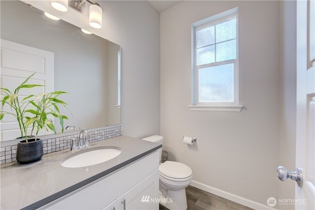 2422 200 Street Ct E, Spanaway, WA 98387