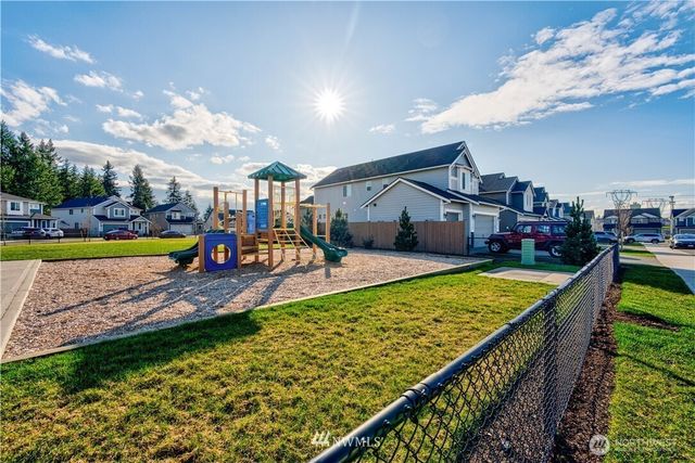 2422 200 Street Ct E, Spanaway, WA 98387