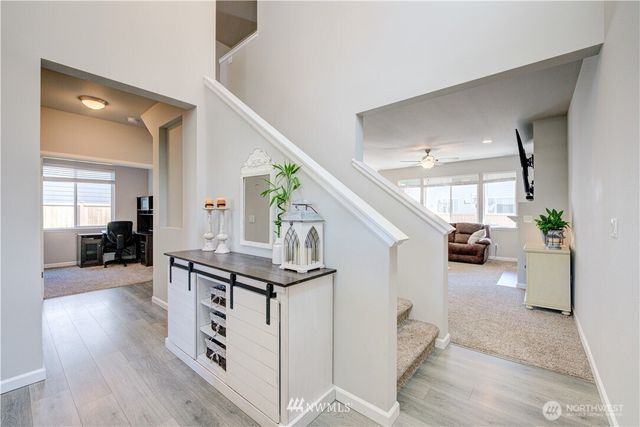 2422 200 Street Ct E, Spanaway, WA 98387