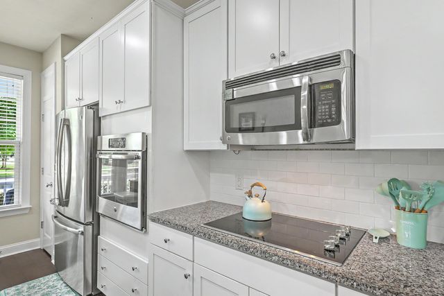 2018 Redback Drive, Summerville, SC 29483