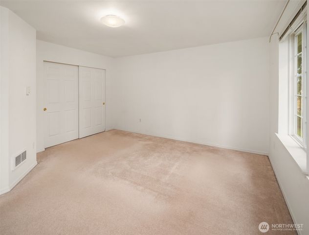 4434 Governor Lane SE, Olympia, WA 98501