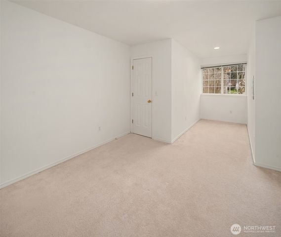 4434 Governor Lane SE, Olympia, WA 98501