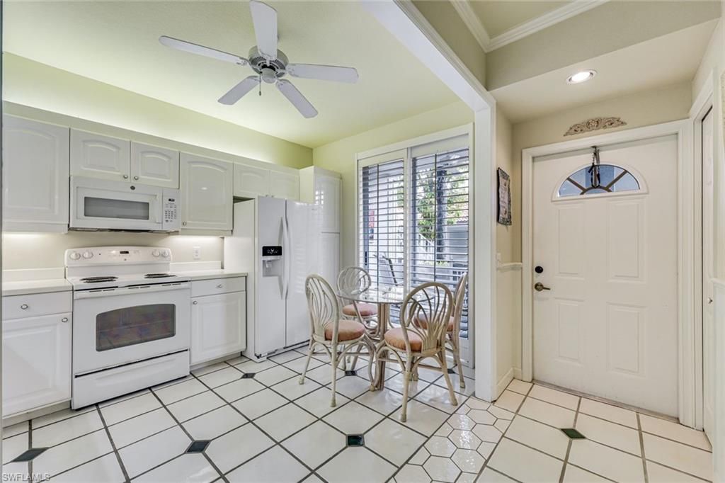 2325 Hidden Lake DR 1, NAPLES, FL 34112 — exterior