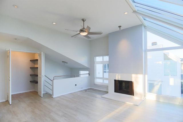 307 shoemaker ln, Solana Beach, CA 92075