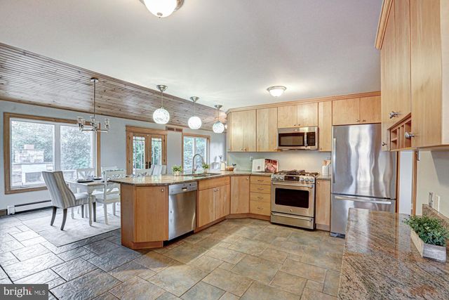 1554 LOREWOOD GROVE RD, Middletown, DE 19709