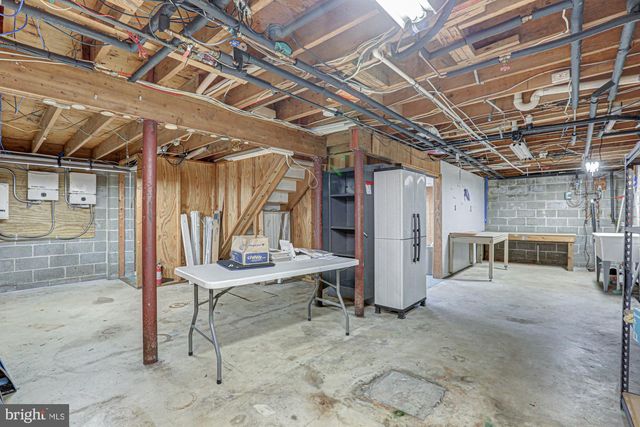 1554 LOREWOOD GROVE RD, Middletown, DE 19709