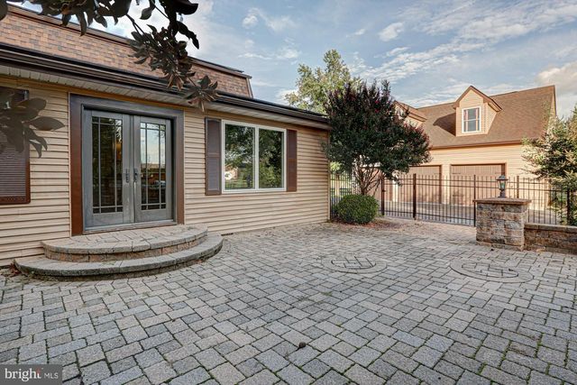 1554 LOREWOOD GROVE RD, Middletown, DE 19709
