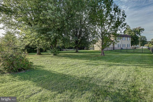 1554 LOREWOOD GROVE RD, Middletown, DE 19709