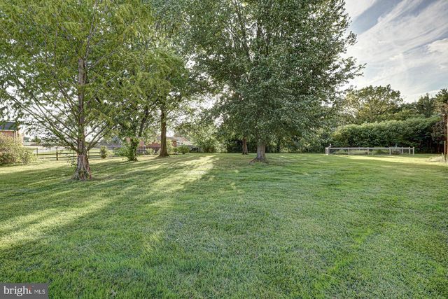 1554 LOREWOOD GROVE RD, Middletown, DE 19709