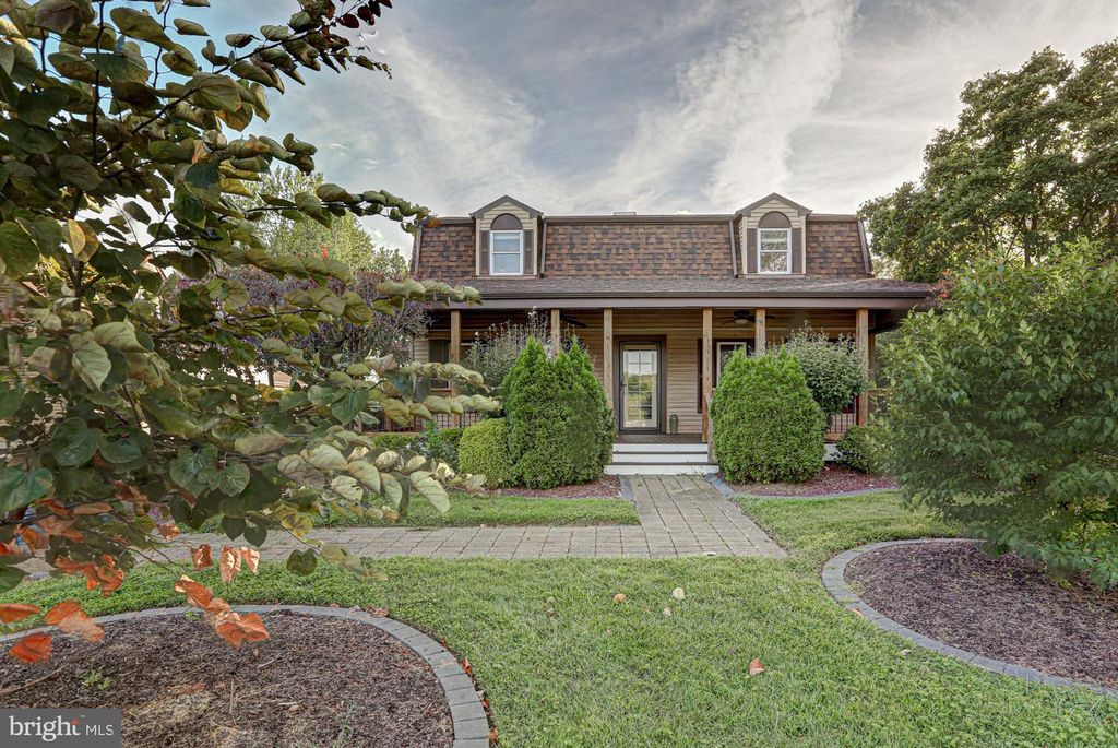 1554 LOREWOOD GROVE RD, Middletown, DE 19709