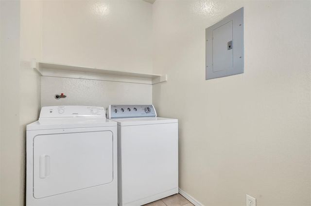 2115 E 18th ST A, Austin, TX 78702