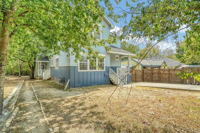 2115 E 18th ST A, Austin, TX 78702