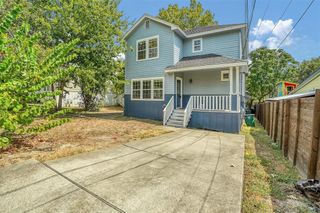 2115 E 18th ST A, Austin, TX 78702