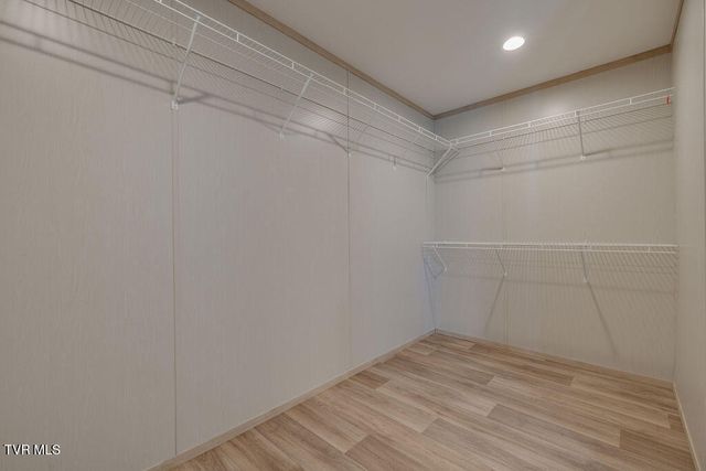 319 Lories Lane, Piney Flats, TN 37686