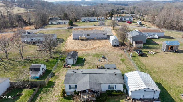 319 Lories Lane, Piney Flats, TN 37686