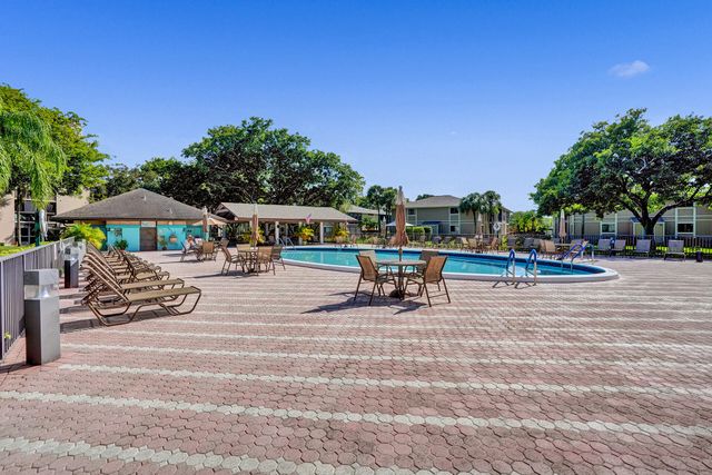 7432 Ashmont Circle 208, Tamarac, FL 33321