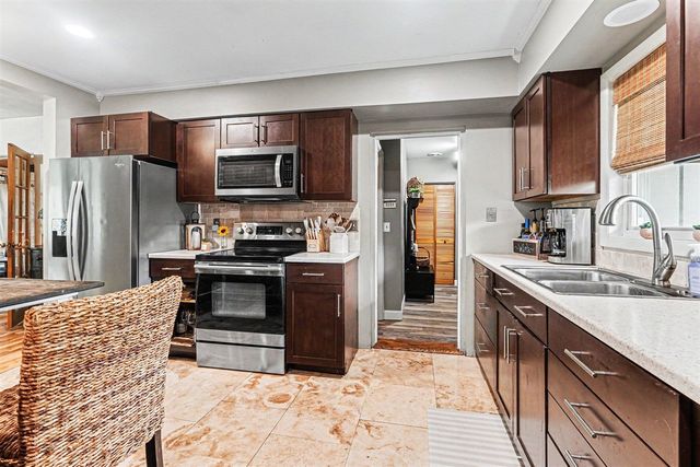 6 E Langley Road, Battle Creek, MI 49015