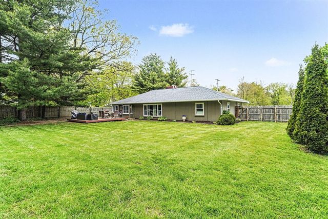 6 E Langley Road, Battle Creek, MI 49015