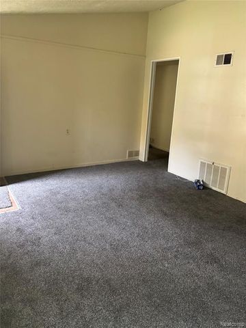 2311 Greenbelt Drive, Lansing, MI 48911