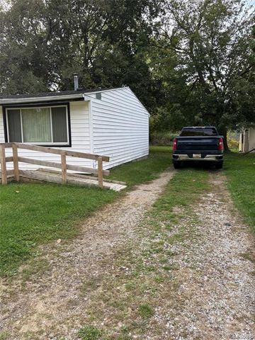 2311 Greenbelt Drive, Lansing, MI 48911