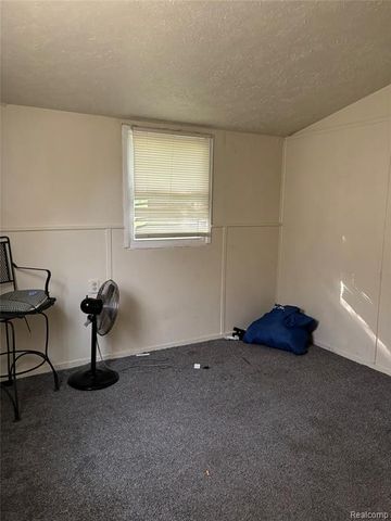 2311 Greenbelt Drive, Lansing, MI 48911