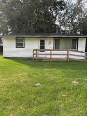 2311 Greenbelt Drive, Lansing, MI 48911