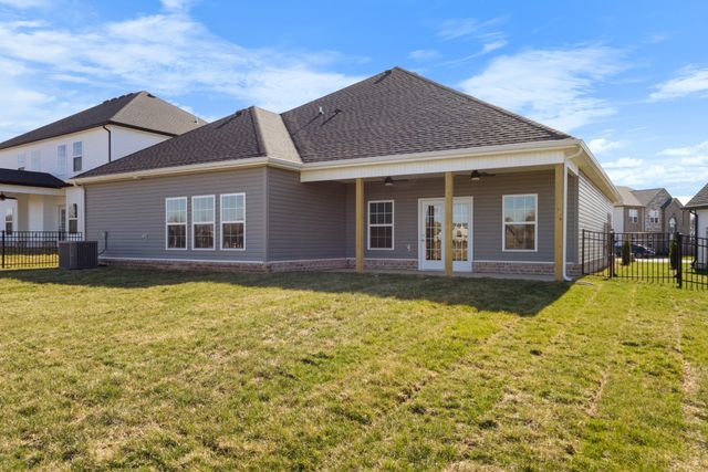 2538 Rafiki Dr, Clarksville, TN 37042