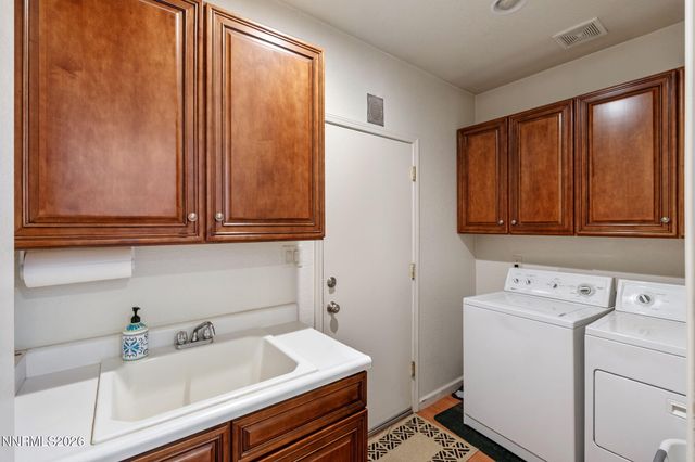 10063 Kentfield Place, Reno, NV 89521