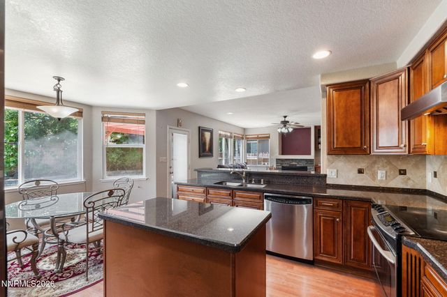 10063 Kentfield Place, Reno, NV 89521