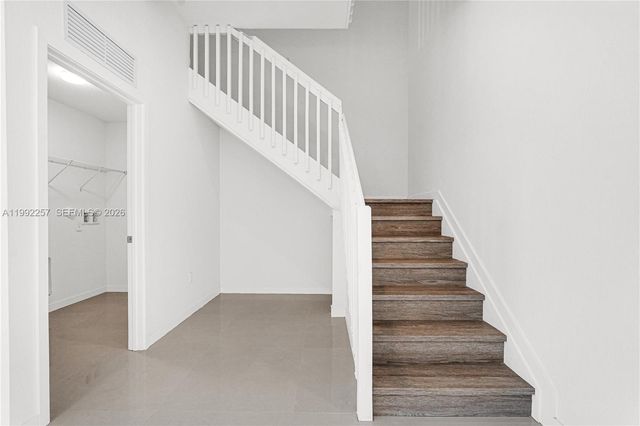 22431 SW 125 ave 19A, Miami, FL 33170