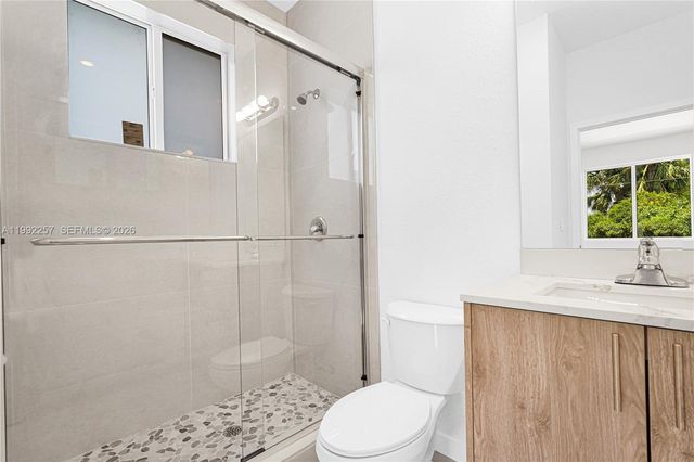 22431 SW 125 ave 19A, Miami, FL 33170