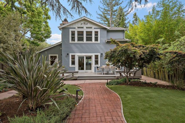 40 Pleasant Street, Los Gatos, CA 95030