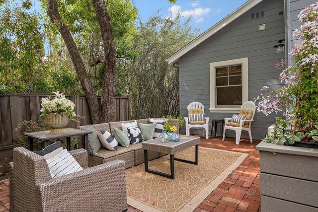 40 Pleasant Street, Los Gatos, CA 95030
