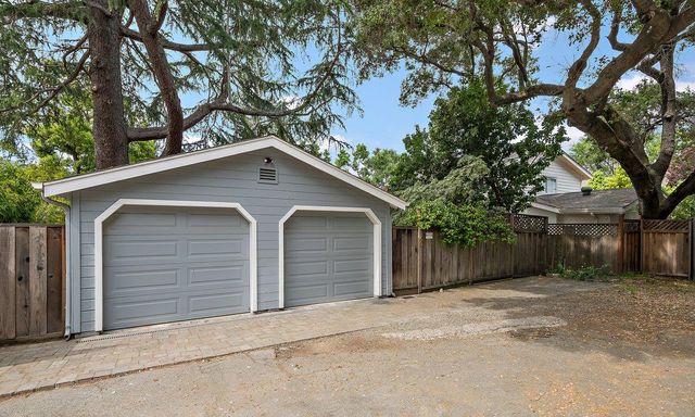 40 Pleasant Street, Los Gatos, CA 95030
