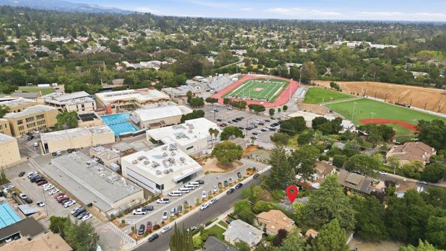 40 Pleasant Street, Los Gatos, CA 95030